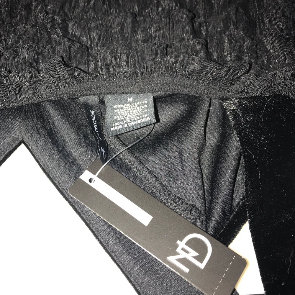 Dress - Picture 6 of 6